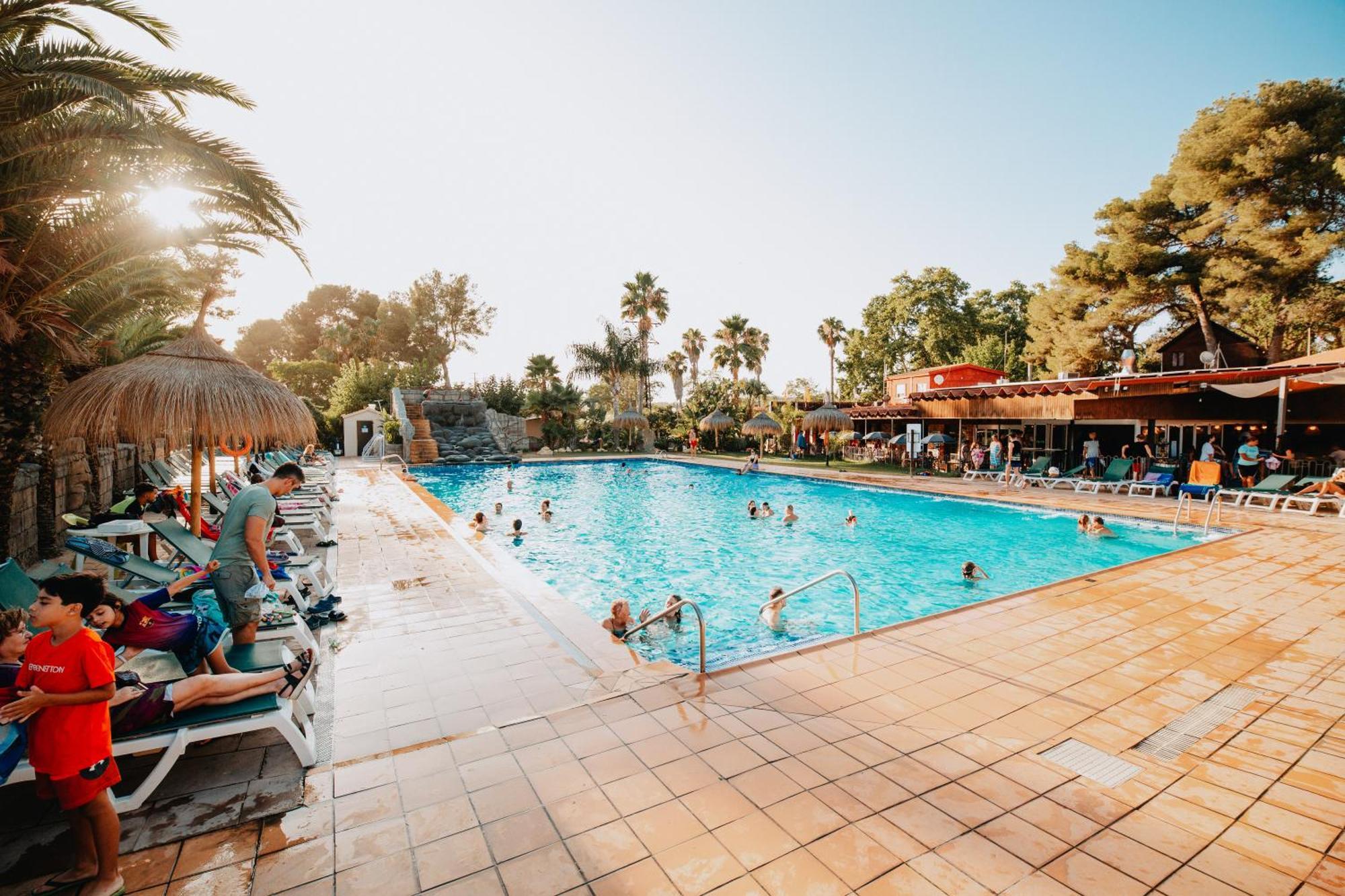 Camping Caledonia Tamarit Exteriör bild